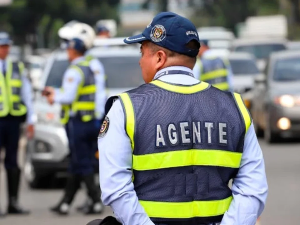 Programa Técnico Laboral - Agente de Tránsito - Inesur - Formación en control vial y seguridad en la movilidad