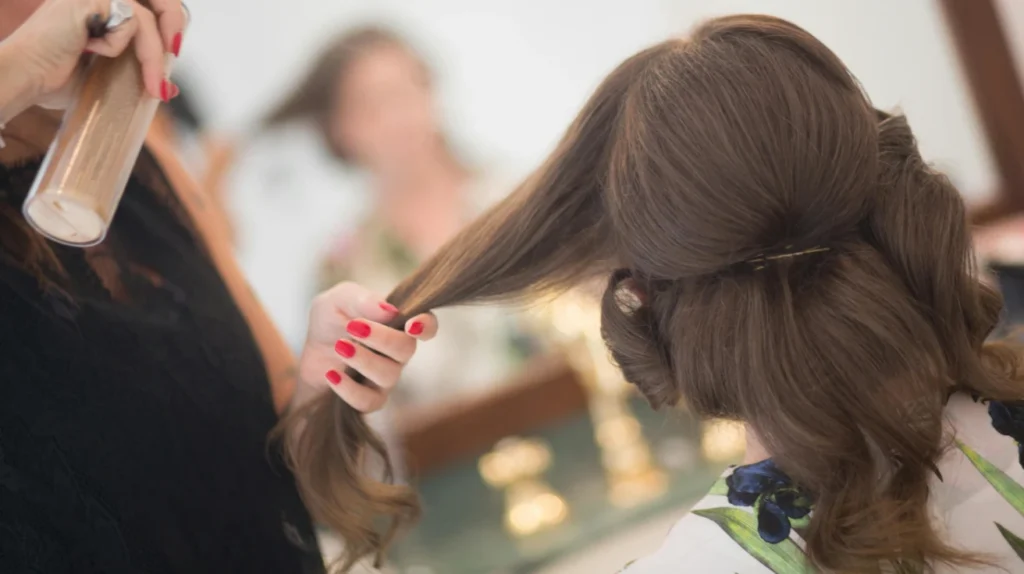 Programa Técnico en Peluquería y Belleza - Inesur - Formación para estilistas y profesionales de la belleza